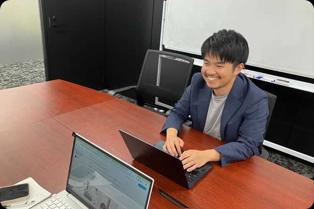 作業中のiHackメンバー